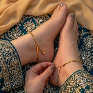 (২ পিস) এক জোড়া - Luxury 18K Golden Plated Payel