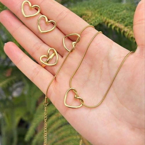 Stainless Steel 5 Pcs Love Necklace Set🎀অর্ডার করতে ছবিসহ মেসেজ করুন।✅চট্টগ্রামের ভিতরে ফুল ক্য